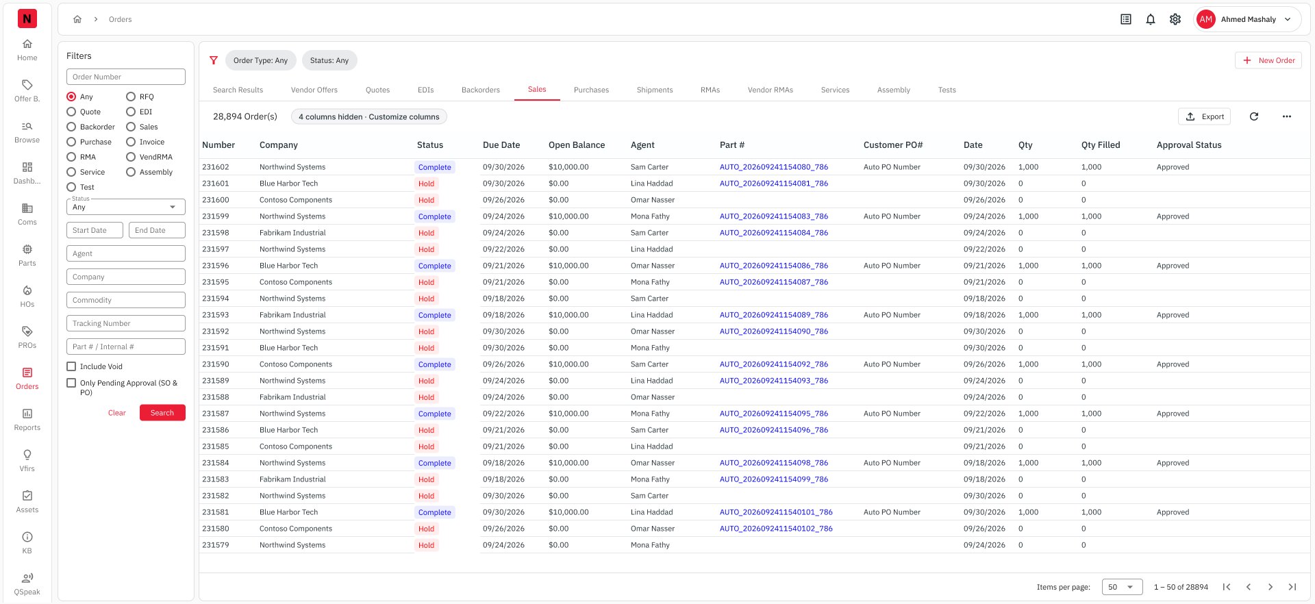 Sales order list with Number, Company and Status first and a hidden-columns hint
